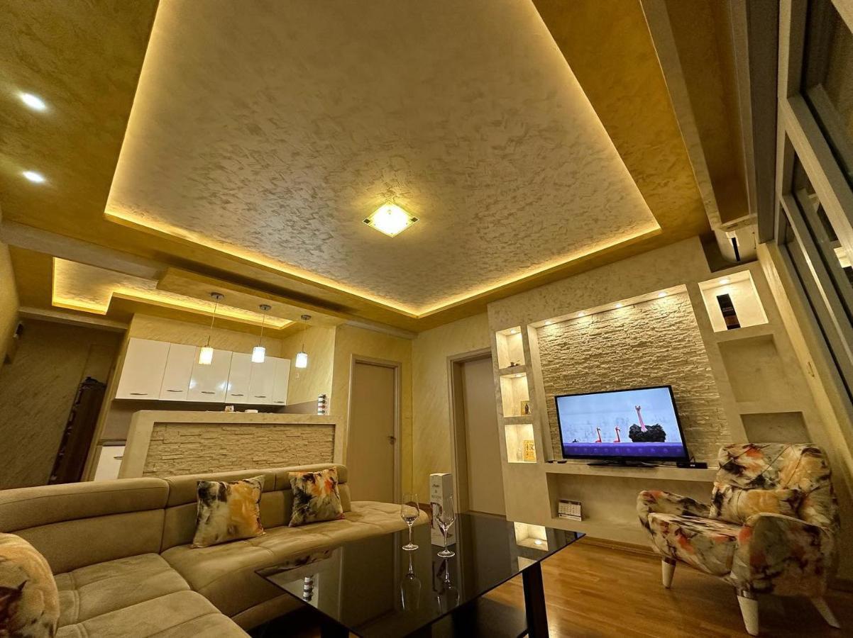 Lux Rafailovici * Budva