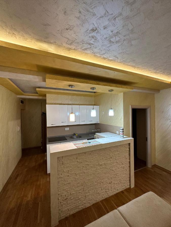 Apartment Lux Rafailovici Budva